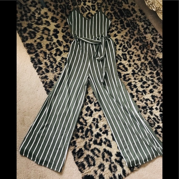Daisies Pants - DAISIES green white striped jumper-small women’s